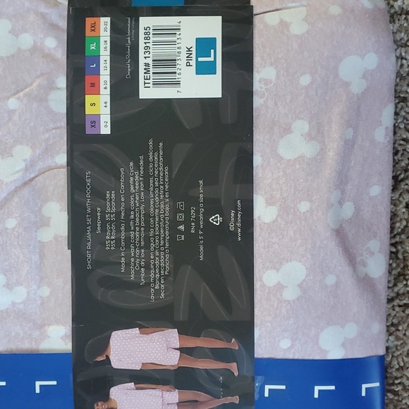Disney Mickey & Minnie pajamas - Picture 2 of 2